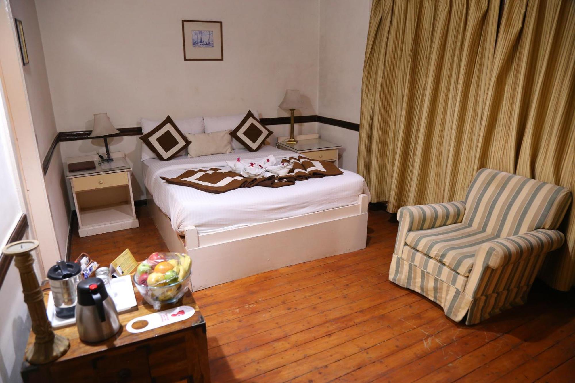 Springfields - A Heritage Palace Since 1902 Hotel Shimla Room photo